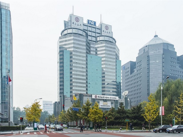 深圳大户型全屋定制衣柜