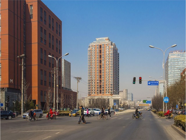 浙江医院太阳能控制器